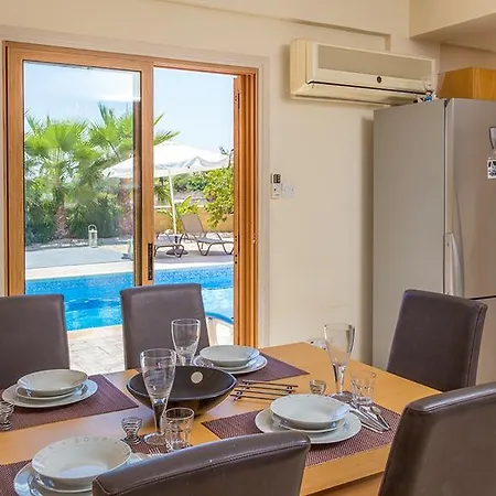 Rent Private 120 Willa